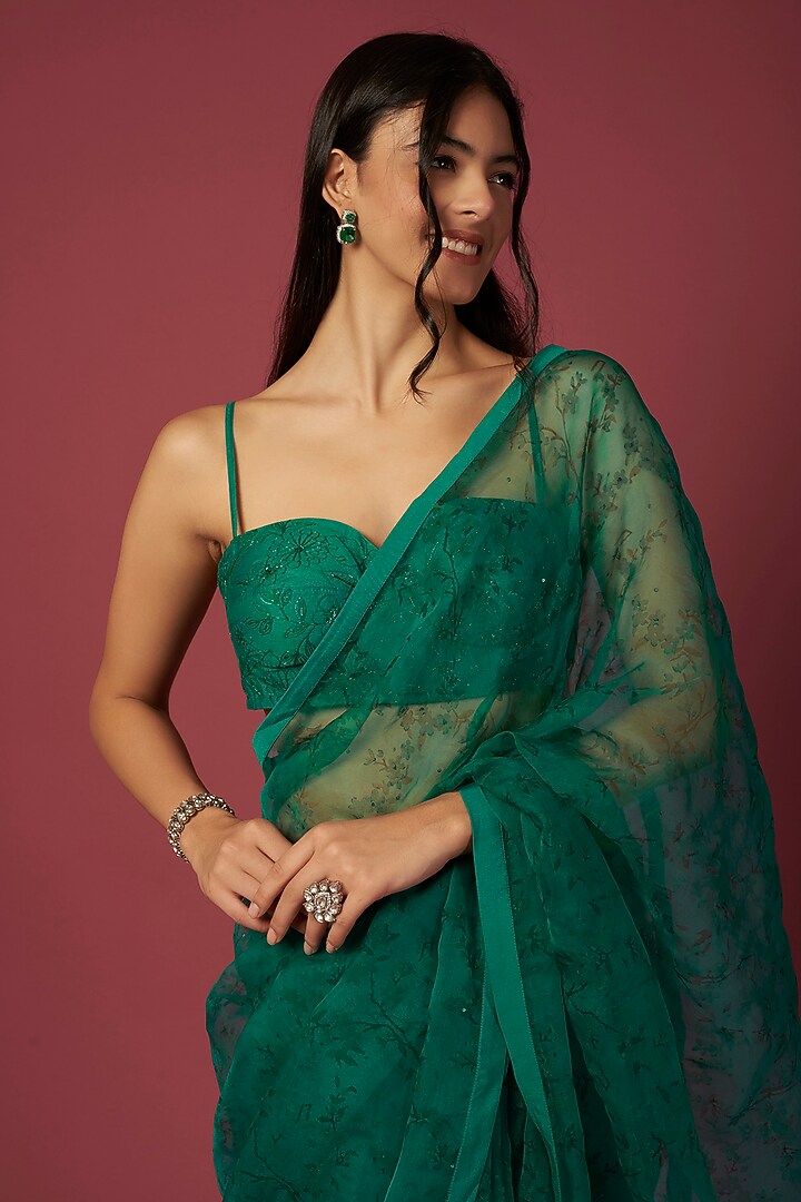 Emerald Green Silk Organza Floral Printed & Sequins Embroidered Party Wear Saree Set by Shiori at Pernia's Pop Up Shop