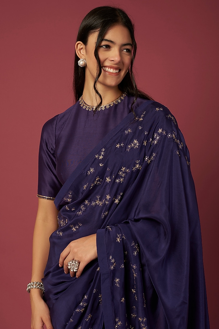 Purple Embroidered Wedding Saree Set by Shiori at Pernia's Pop Up Shop
