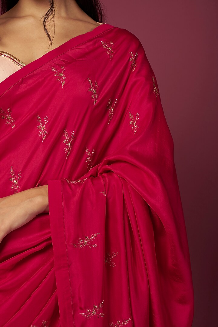 Rani Pink Embroidered Wedding Saree Set by Shiori at Pernia's Pop Up Shop