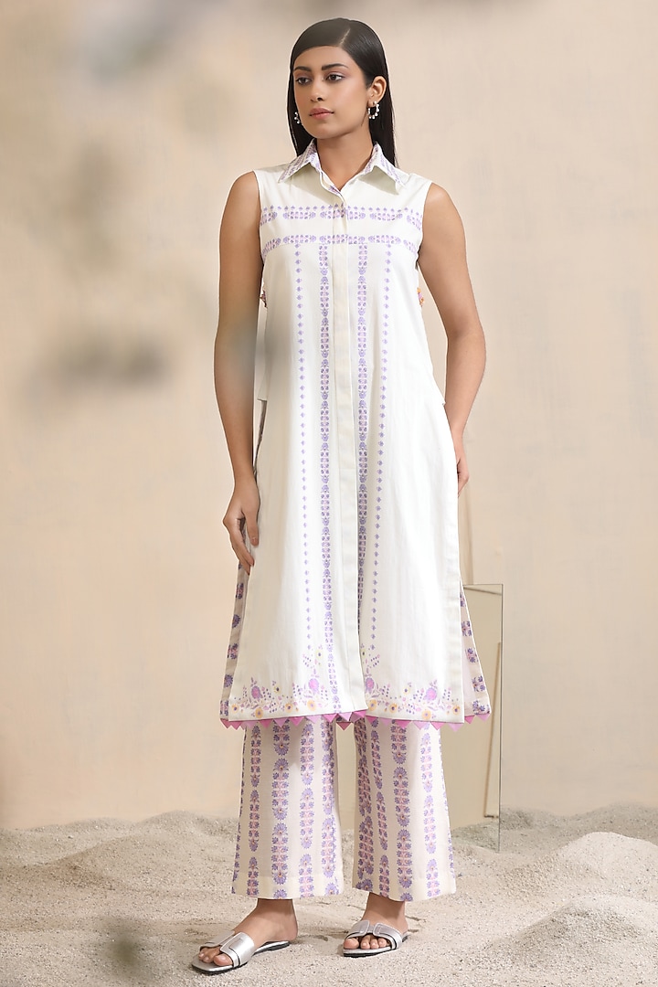 Peach Chanderi Floral Motifs Embellished Co-Ord Set by Sitaraa at Pernia's Pop Up Shop