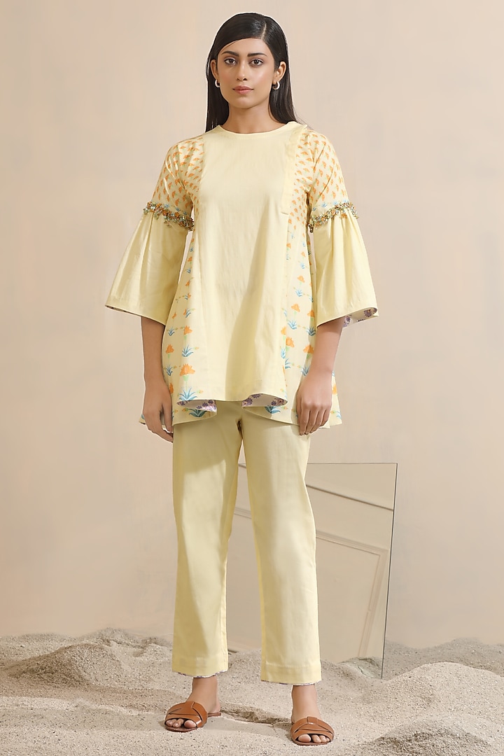 Powder Yellow Chanderi Pearl Embellished Co-Ord Set by Sitaraa at Pernia's Pop Up Shop