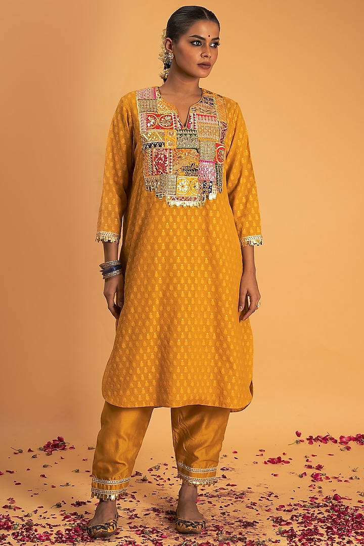 Mustard Chanderi Silk Gota Applique Work Kurta Set by Sitaraa at Pernia's Pop Up Shop