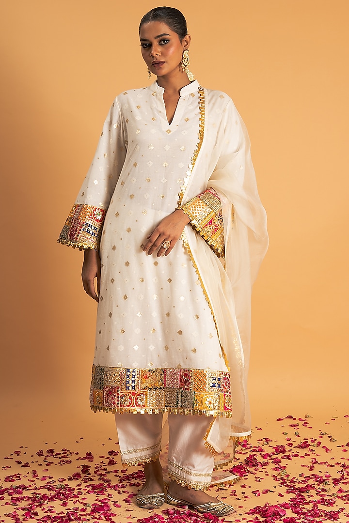 Ivory Woven Chanderi Silk Gota Applique Work Kurta Set by Sitaraa at Pernia's Pop Up Shop