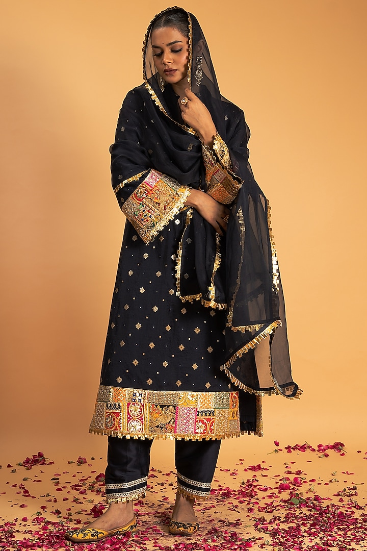 Navy Blue Woven Chanderi Silk Gota Applique Work Kurta Set by Sitaraa at Pernia's Pop Up Shop