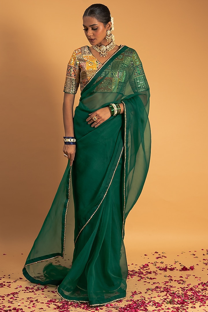 Green Organza Saree Set by Sitaraa at Pernia's Pop Up Shop