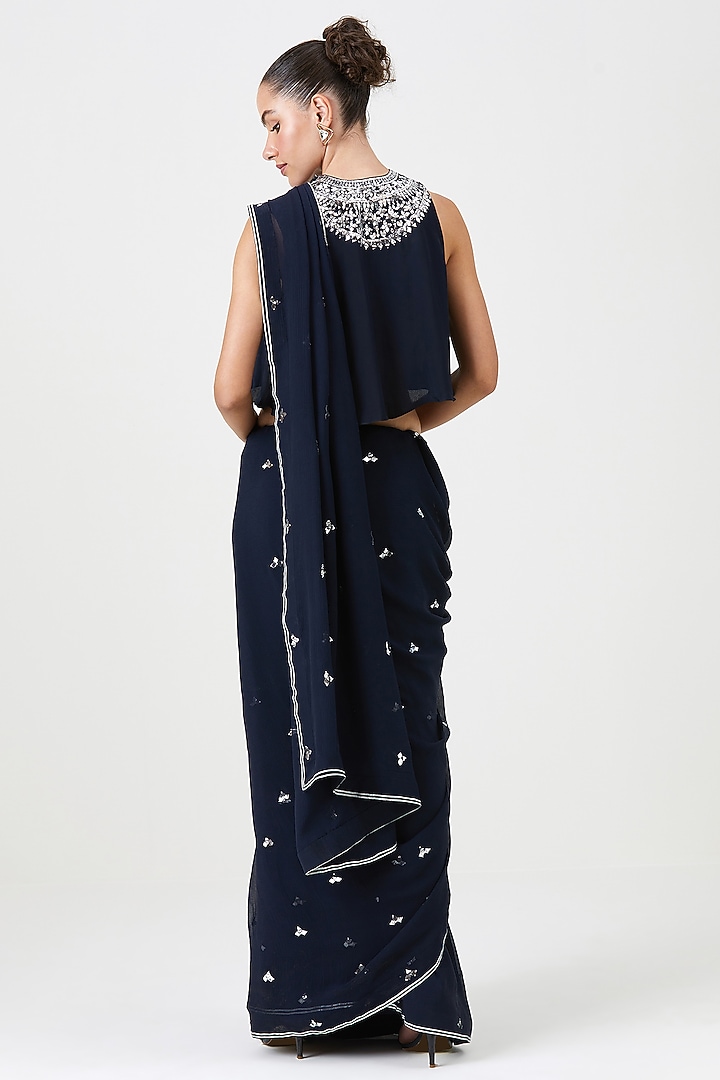 Navy Blue Crinkle Chiffon Wedding Saree Set by Sitaraa at Pernia's Pop Up Shop