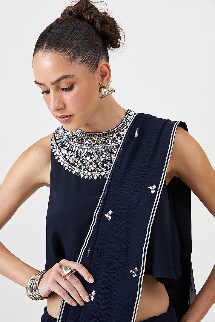 Navy Blue Crinkle Chiffon Wedding Saree Set by Sitaraa at Pernia's Pop Up Shop