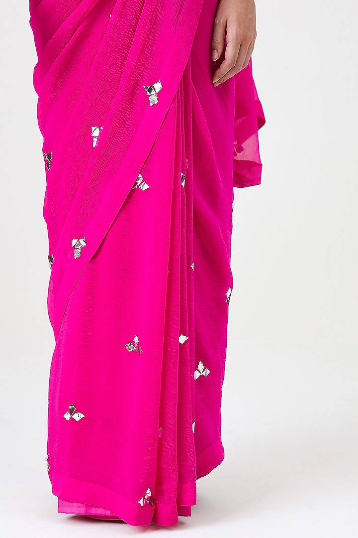 Neon Pink Crinkle Chiffon Wedding Saree Set by Sitaraa at Pernia's Pop Up Shop