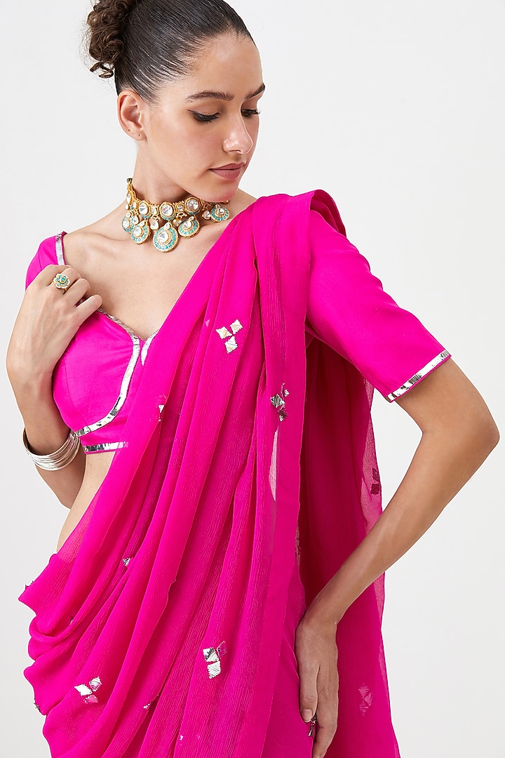Neon Pink Crinkle Chiffon Wedding Saree Set by Sitaraa at Pernia's Pop Up Shop