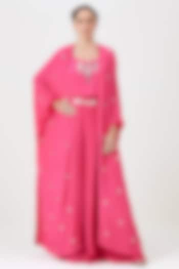 Pink Natural Crepe Nakshi Embellished Cape Set by Sitaraa at Pernia's Pop Up Shop