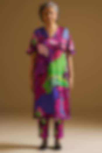 Multi-Colored Silk Linen Digital Printed Kurta Set by Sitaraa at Pernia's Pop Up Shop