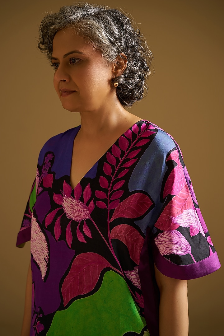 Multi-Colored Silk Linen Digital Printed Kurta Set by Sitaraa at Pernia's Pop Up Shop