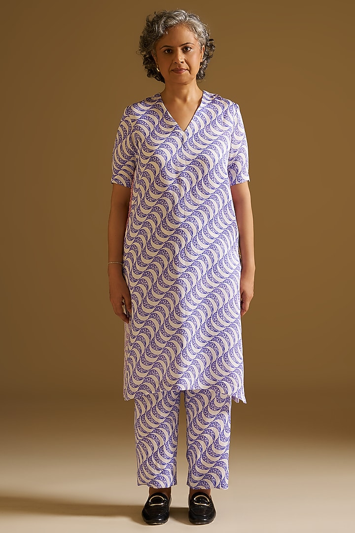 White Silk Linen Motif Printed Kurta Set by Sitaraa at Pernia's Pop Up Shop