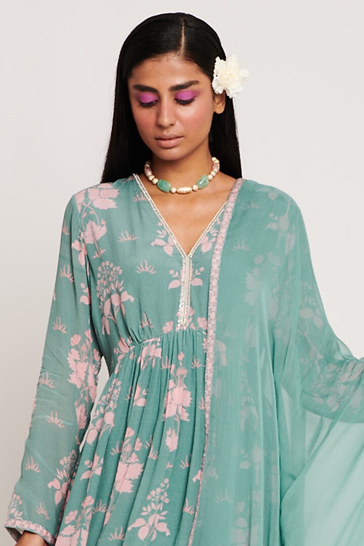Green Floral Printed Gharara Set by Sitaraa at Pernia's Pop Up Shop