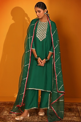 Emerald Green Habutai Silk Kurta Set by Sitaraa