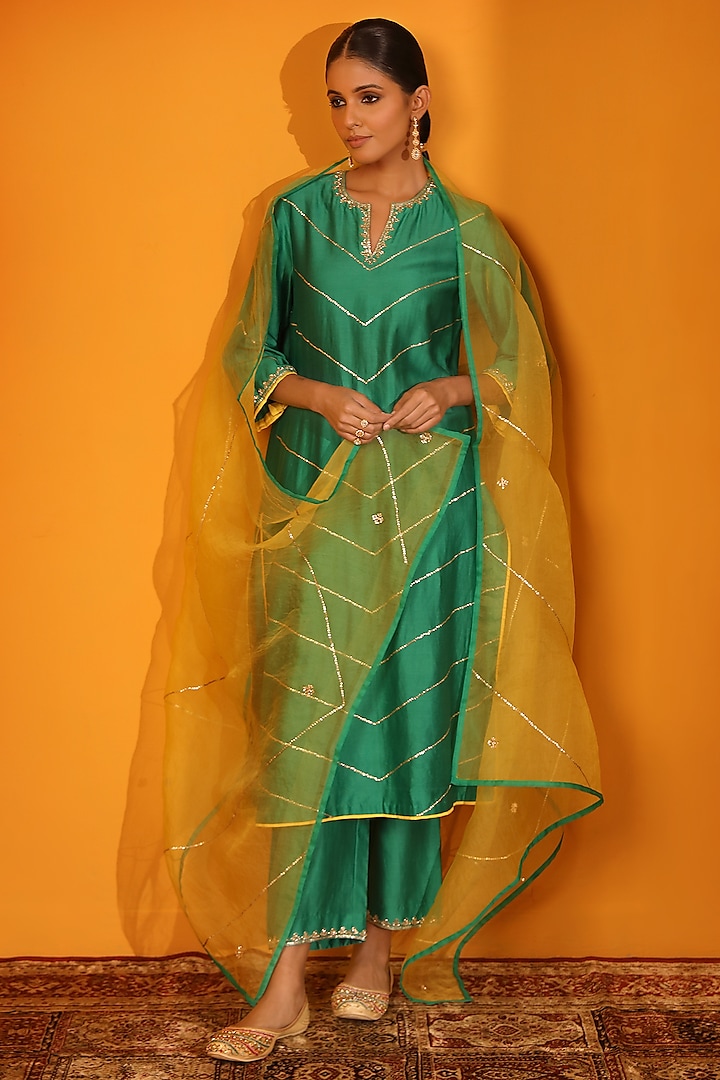 Green Chanderi Silk Kurta Set by Sitaraa