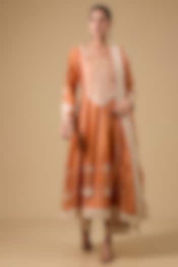 Orange Linen Chikankari Embroidered Wedding Anarkali Set by Simar Dugal at Pernia's Pop Up Shop