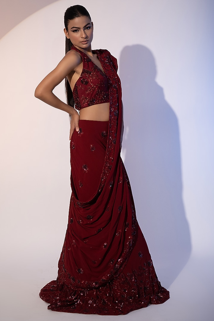 Red Pure Georgette & Net Sequins Floral Embroidered Fish-Cut Skirt Wedding Saree Set by SEJAL KUMAR at Pernia's Pop Up Shop