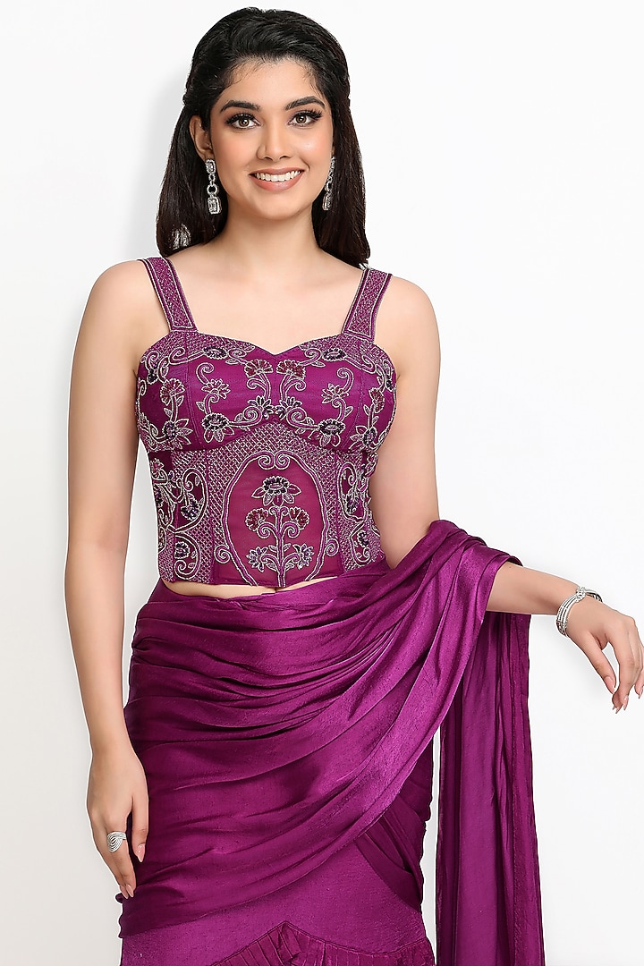 Purple Hand Embroidered Wedding Saree Set by Sanjana Thakur at Pernia's Pop Up Shop