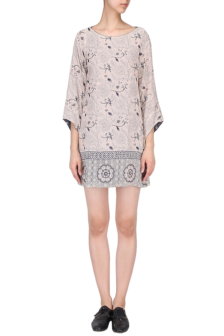 Pink reversible bell sleeves dress available only at Pernia's Pop Up Shop.