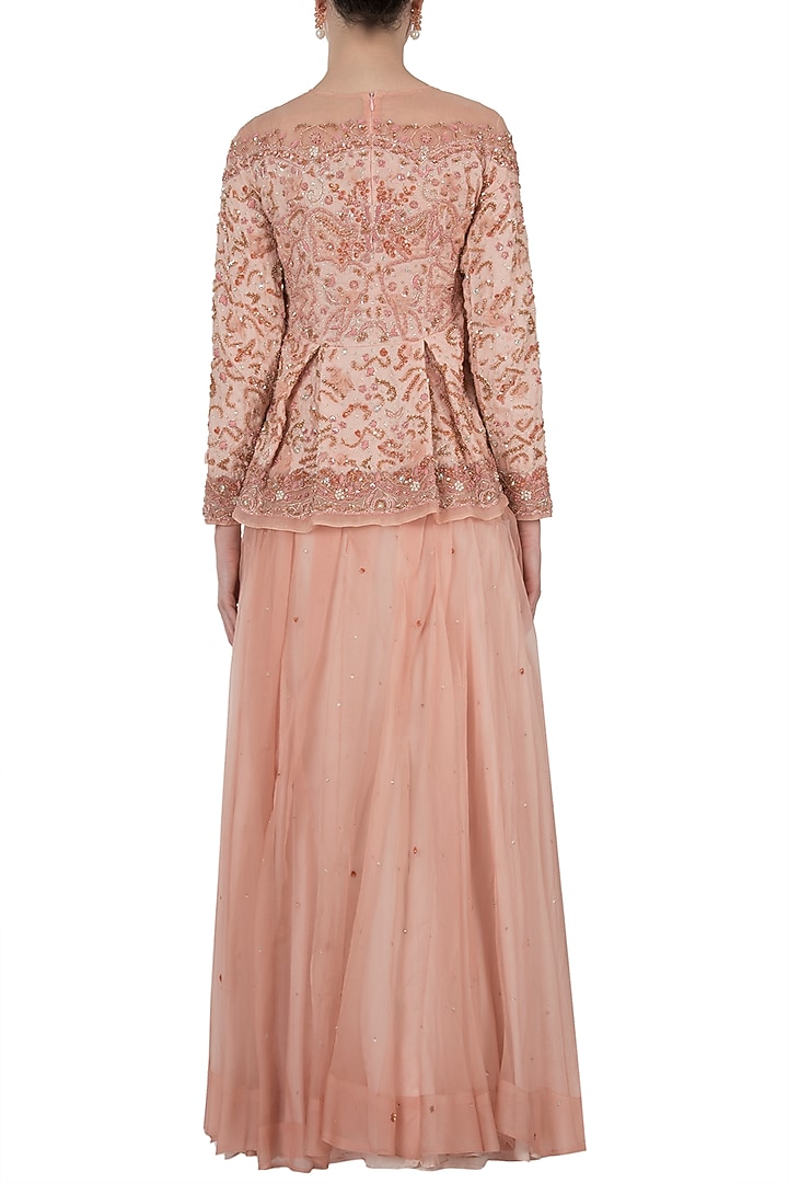 Musk orange embroidered Wedding Lehenga set by Shreya Jalan Mehta at Pernia's Pop Up Shop