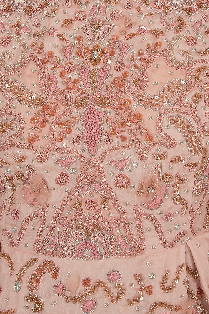 Musk orange embroidered Wedding Lehenga set by Shreya Jalan Mehta at Pernia's Pop Up Shop