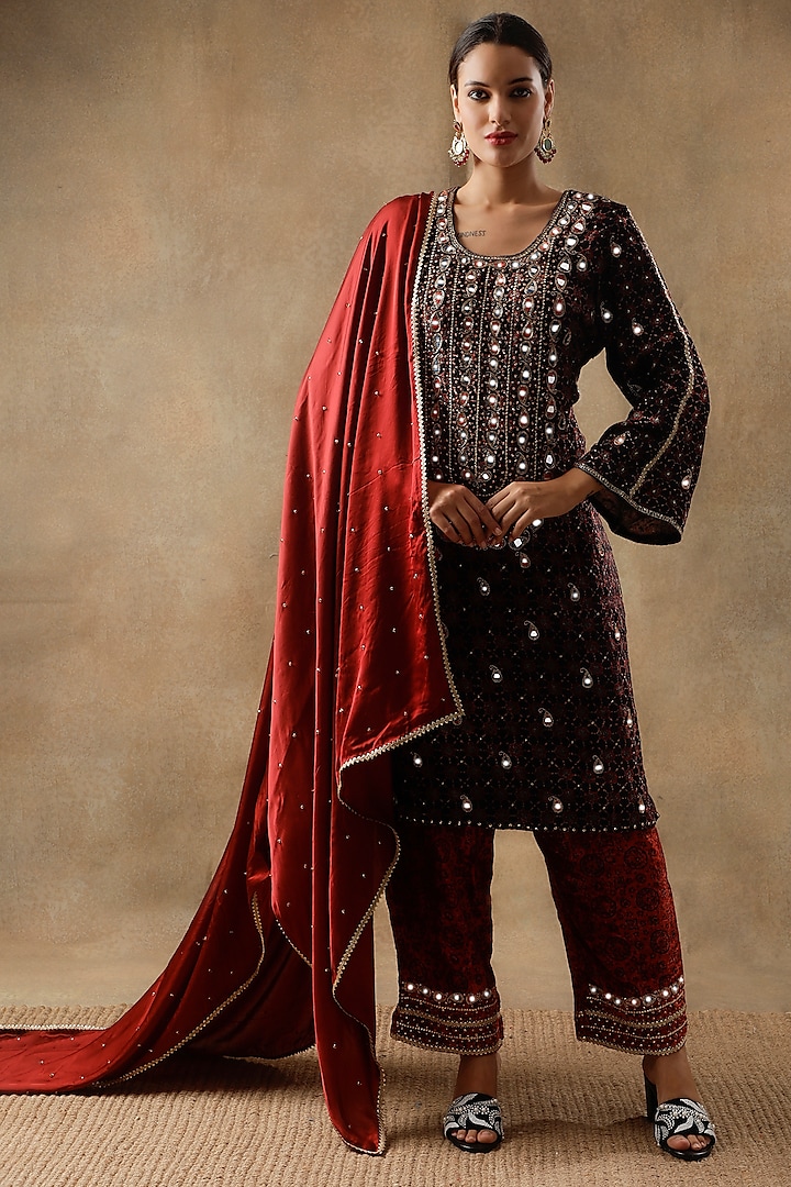 Black Velvet Resham Embroidered & Block Printed Kurta Set by Sheeshakari at Pernia's Pop Up Shop