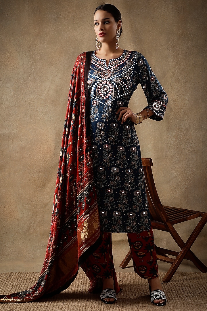 Blue Silk Mirror Hand Embroidered & Printed Kurta Set by Sheeshakari at Pernia's Pop Up Shop