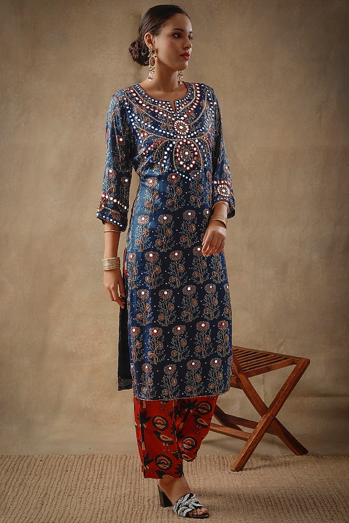 Blue Silk Mirror Hand Embroidered & Printed Kurta Set by Sheeshakari at Pernia's Pop Up Shop