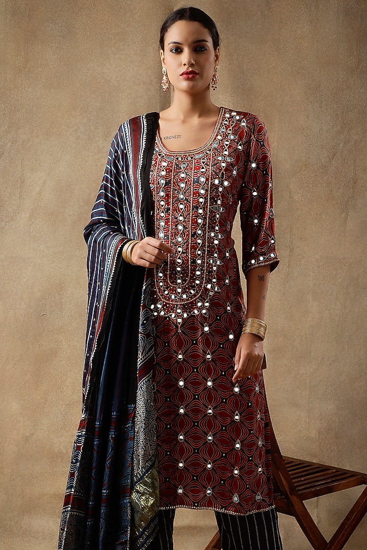 Tamarind Red Silk Mirror Hand Embroidered & Printed Kurta Set by Sheeshakari at Pernia's Pop Up Shop