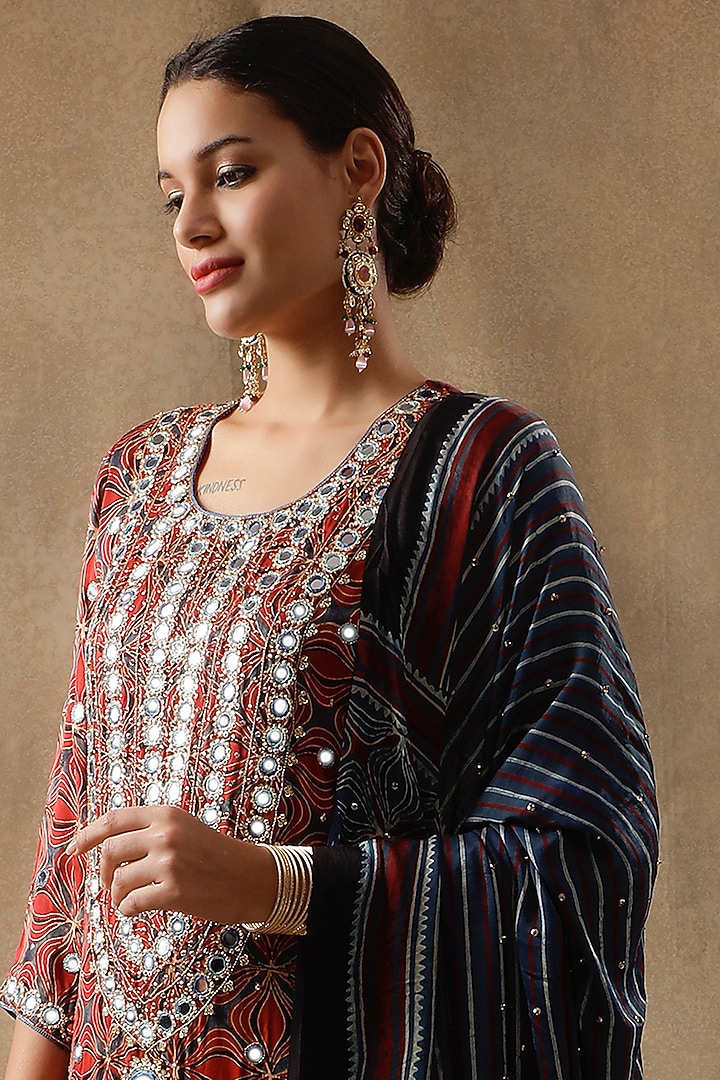 Tamarind Red Silk Tilla Hand Embroidered & Printed Kurta Set by Sheeshakari at Pernia's Pop Up Shop