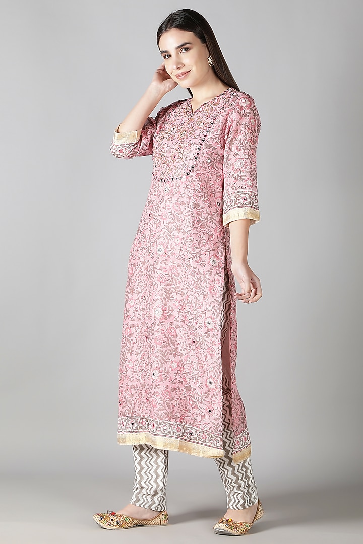 Pink Silk & Cotton Printed Kurta Set by Sheeshakari at Pernia's Pop Up Shop