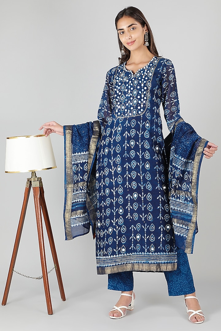 Indigo Blue Silk & Cotton Printed Kurta Set by Sheeshakari at Pernia's Pop Up Shop