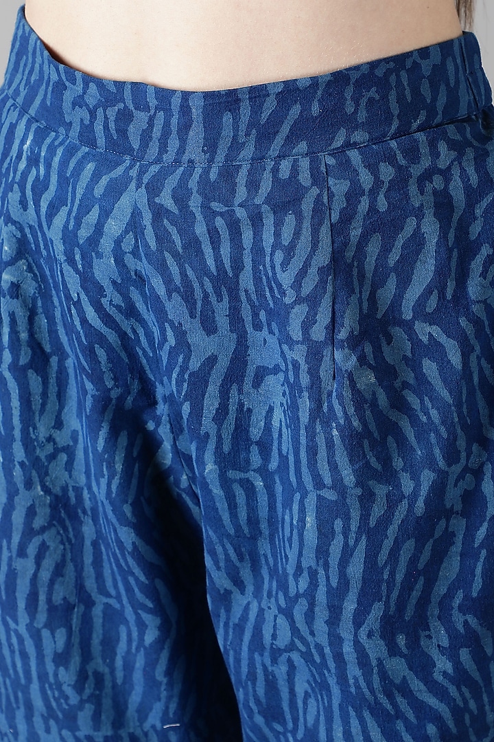 Midnight Blue Silk & Cotton Printed Kurta Set by Sheeshakari at Pernia's Pop Up Shop