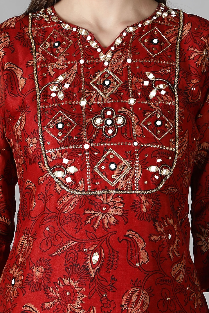 Red Silk & Cotton Printed Kurta Set by Sheeshakari at Pernia's Pop Up Shop