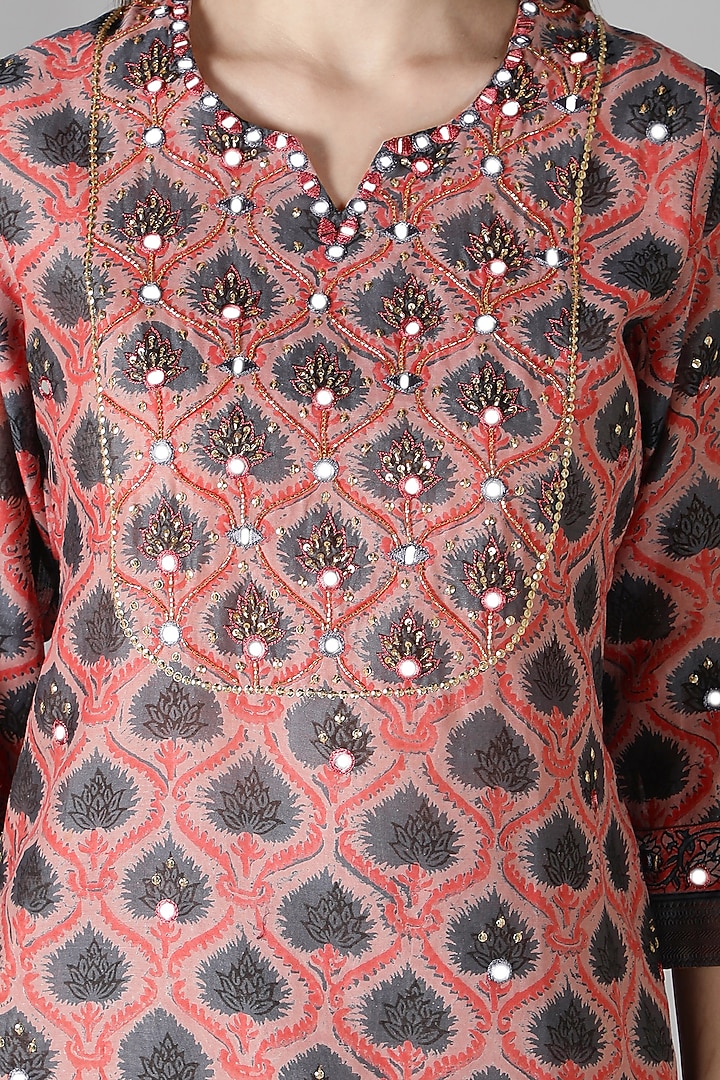 Coral Pink Silk & Cotton Printed Kurta Set by Sheeshakari at Pernia's Pop Up Shop