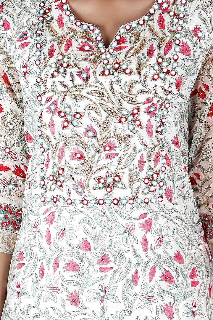 White Silk & Cotton Floral Printed Kurta Set by Sheeshakari at Pernia's Pop Up Shop