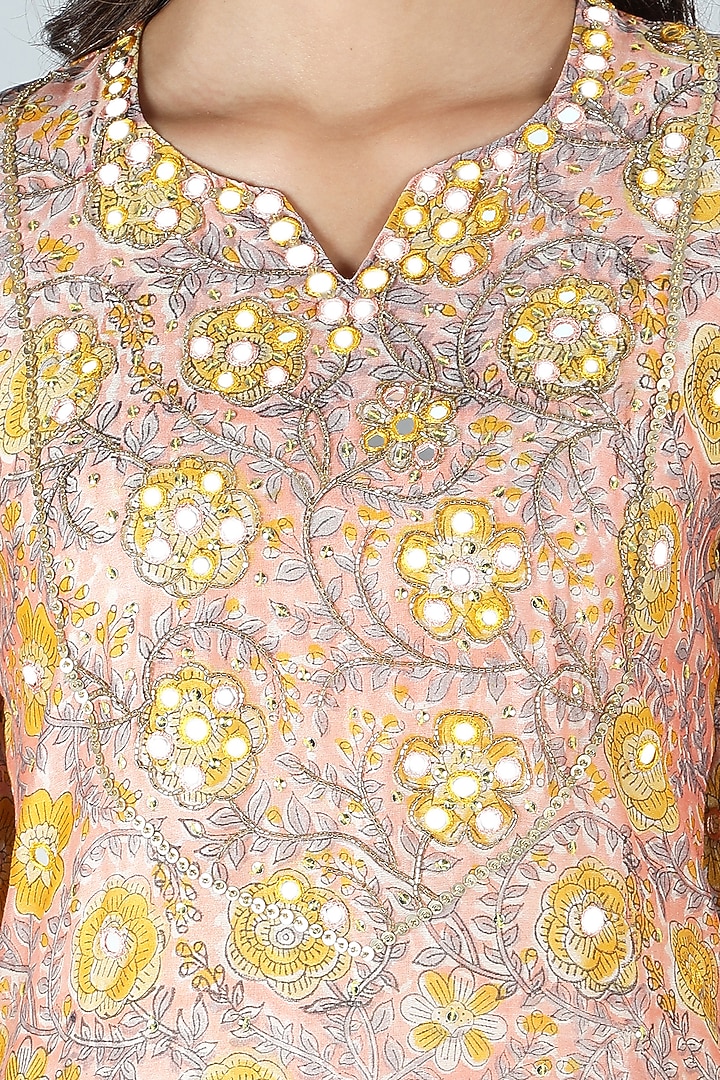 Peach Silk & Cotton Floral Printed Kurta Set by Sheeshakari at Pernia's Pop Up Shop