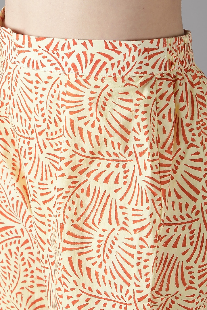 Yellow Silk & Cotton Printed Kurta Set by Sheeshakari at Pernia's Pop Up Shop