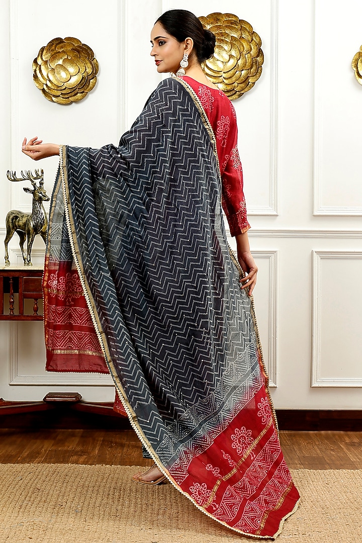 Burgundy Chanderi Silk Hand Embroidered Kurta Set by Sheeshakari at Pernia's Pop Up Shop
