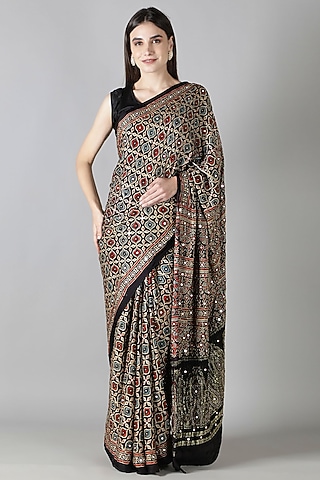 Black Silk Bead Handwork Saree Set by Sheeshakari