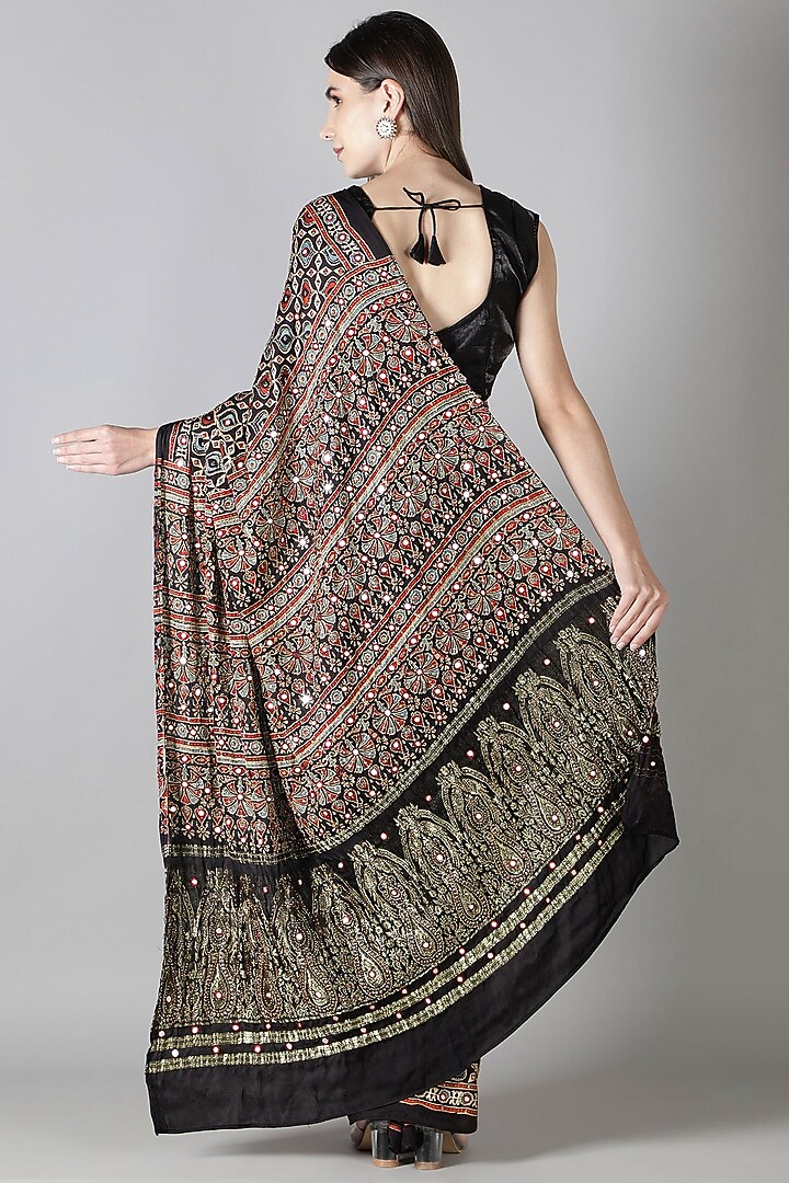 Black Silk Bead Handwork Reception Saree Set by Sheeshakari at Pernia's Pop Up Shop