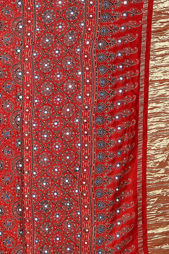 Red Silk Resham Hand Work Reception Saree Set by Sheeshakari at Pernia's Pop Up Shop