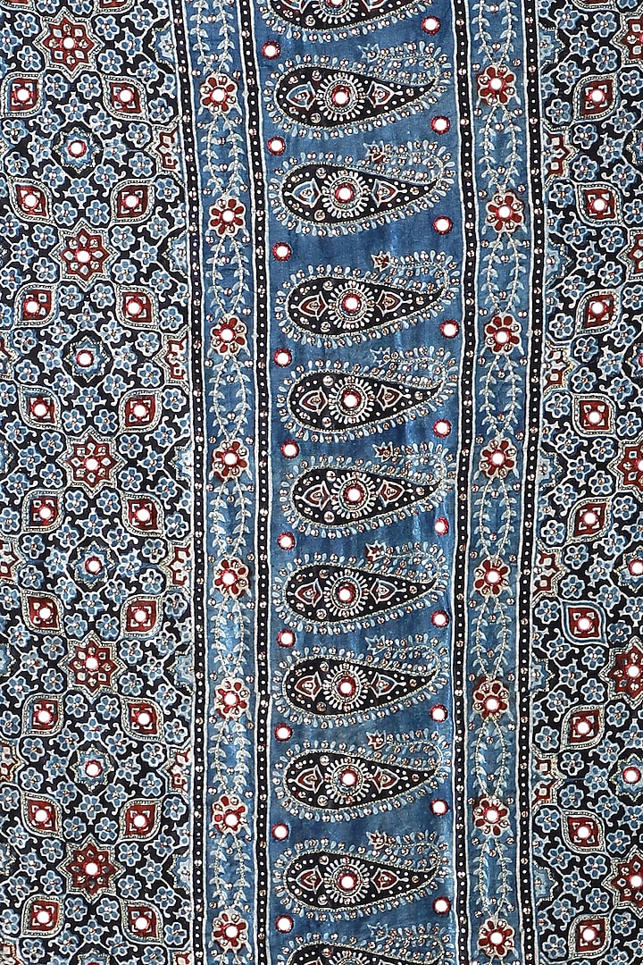 Blue Silk Aari Handwork Reception Saree Set by Sheeshakari at Pernia's Pop Up Shop