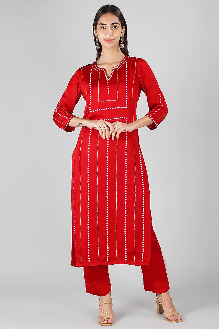 Crimson Red Silk Hand Embroidered Kurta Set by Sheeshakari at Pernia's Pop Up Shop