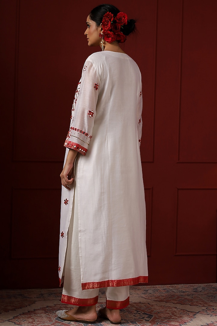 White & Red Silk Hand Embroidered Kurta Set by Sheeshakari at Pernia's Pop Up Shop