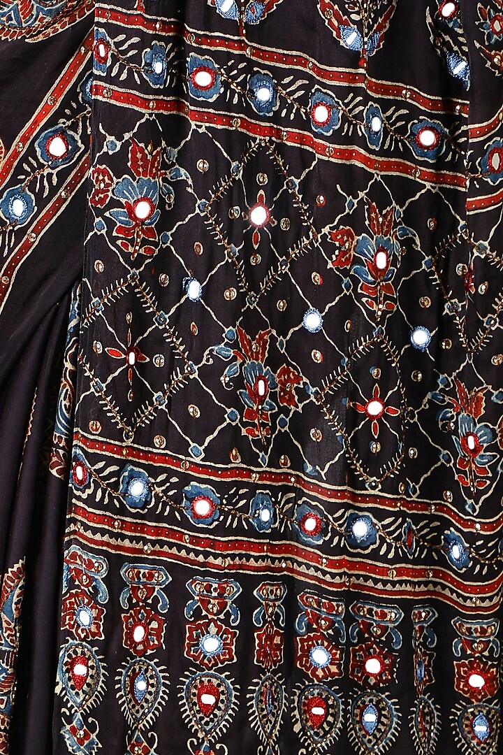 Black Silk Zari Work Reception Saree Set by Sheeshakari at Pernia's Pop Up Shop