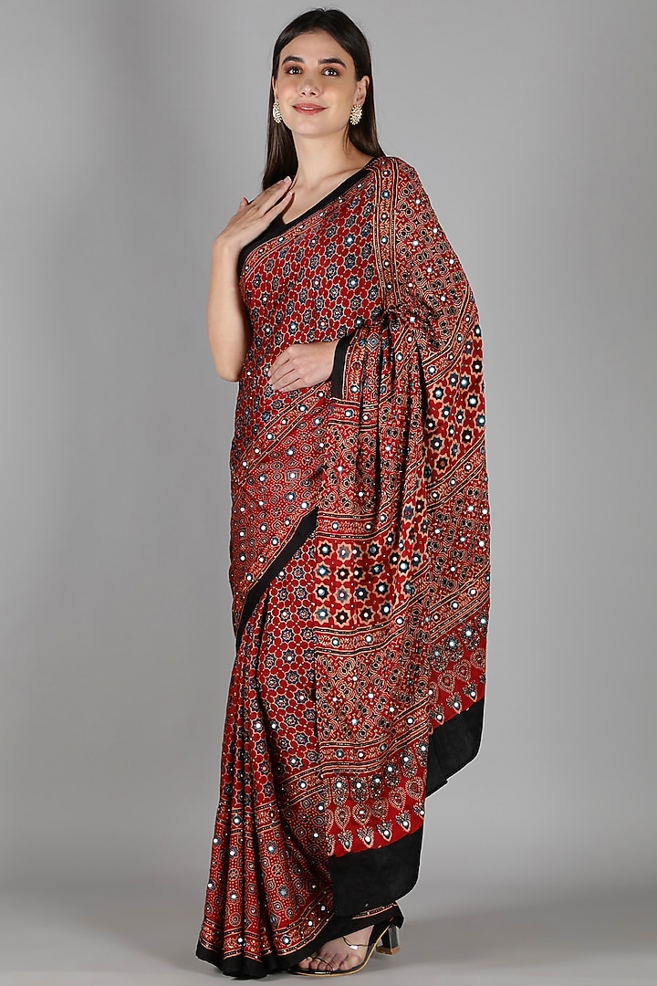 Red Silk Bead Handwork Reception Saree Set by Sheeshakari at Pernia's Pop Up Shop