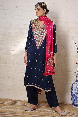 Midnight Blue Silk Mirror & Beads Embroidered Kurta Set by Sheeshakari