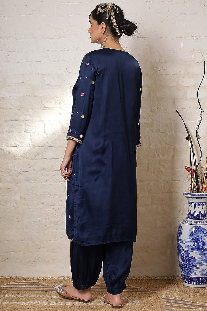 Midnight Blue Silk Mirror & Beads Embroidered Kurta Set by Sheeshakari at Pernia's Pop Up Shop